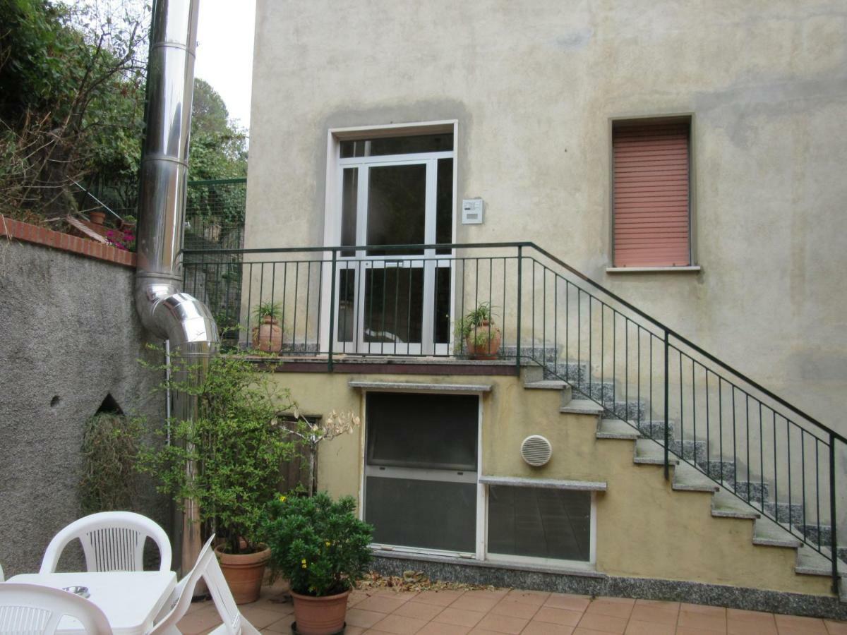 Garaventa Angelo Apartments Uscio Esterno foto
